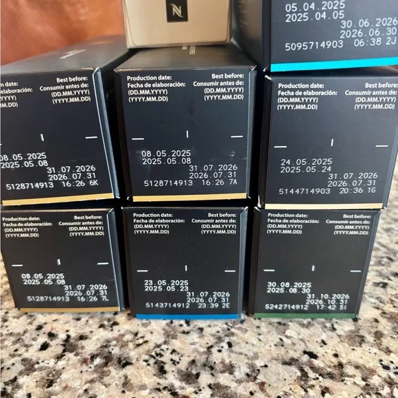 Nespresso Vertuo Pods Bundle - Picture 2 of 5